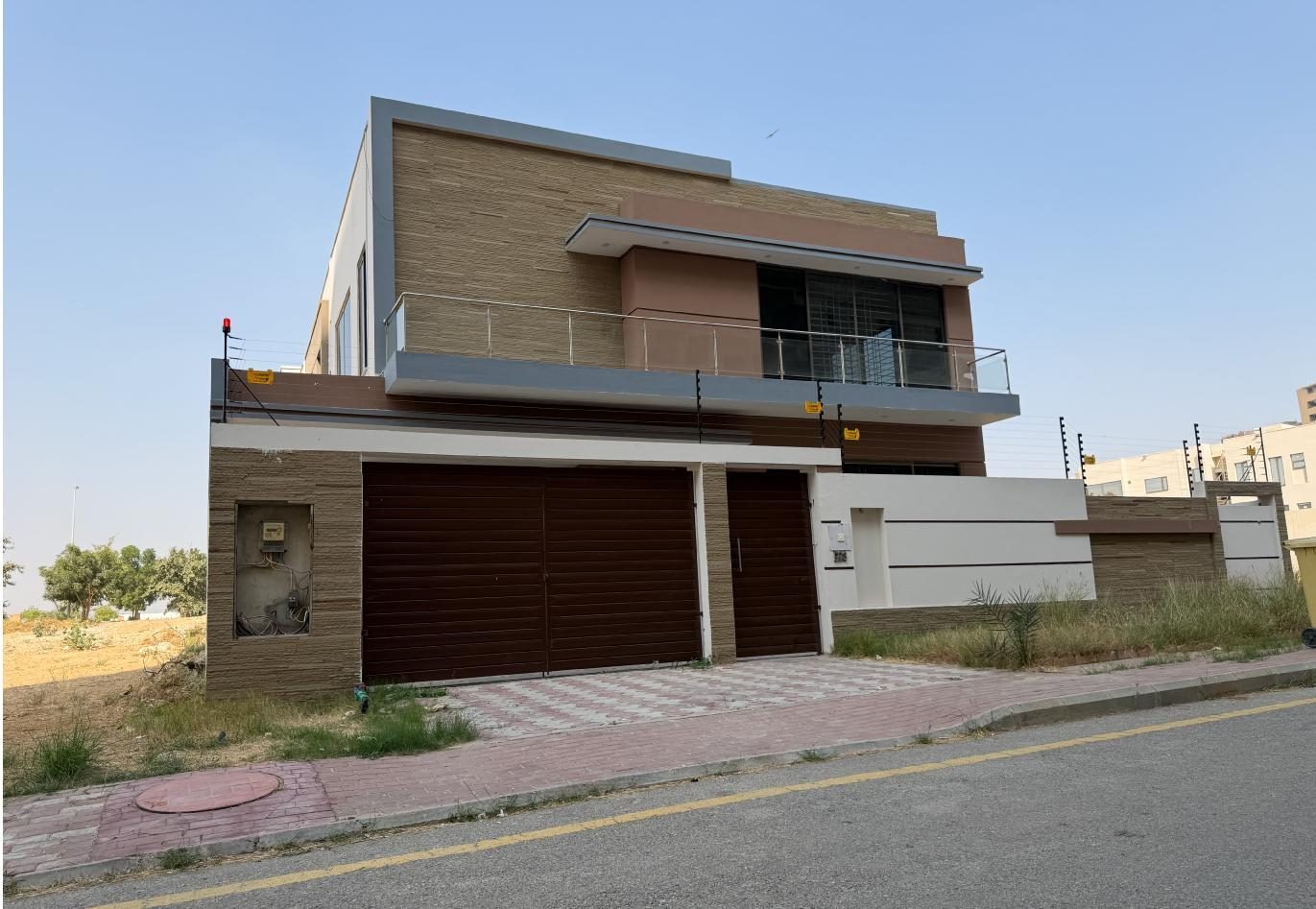 Bahria Hills Private Villa - 500 Sqy for Sale in Bahria Town Karachi