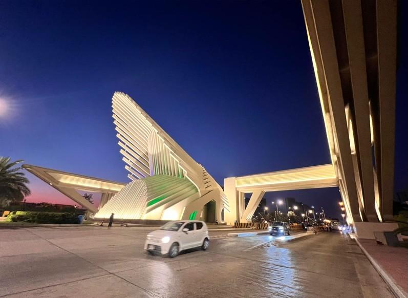 Private Project - 1 Bed Appt -  for Sale in Bahria Town Karachi